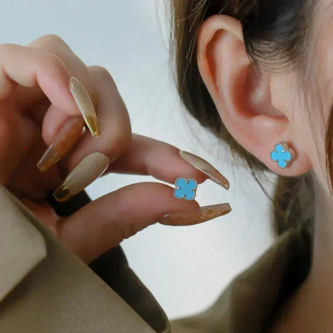 [Stars Jewelry]CLOVER MINI 9.5MM ONYX STUD EARRINGS SILVER